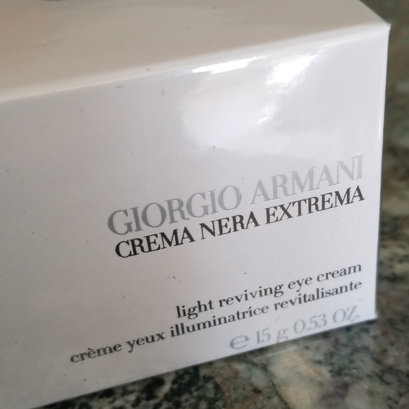 giorgio armani light reviving eye cream